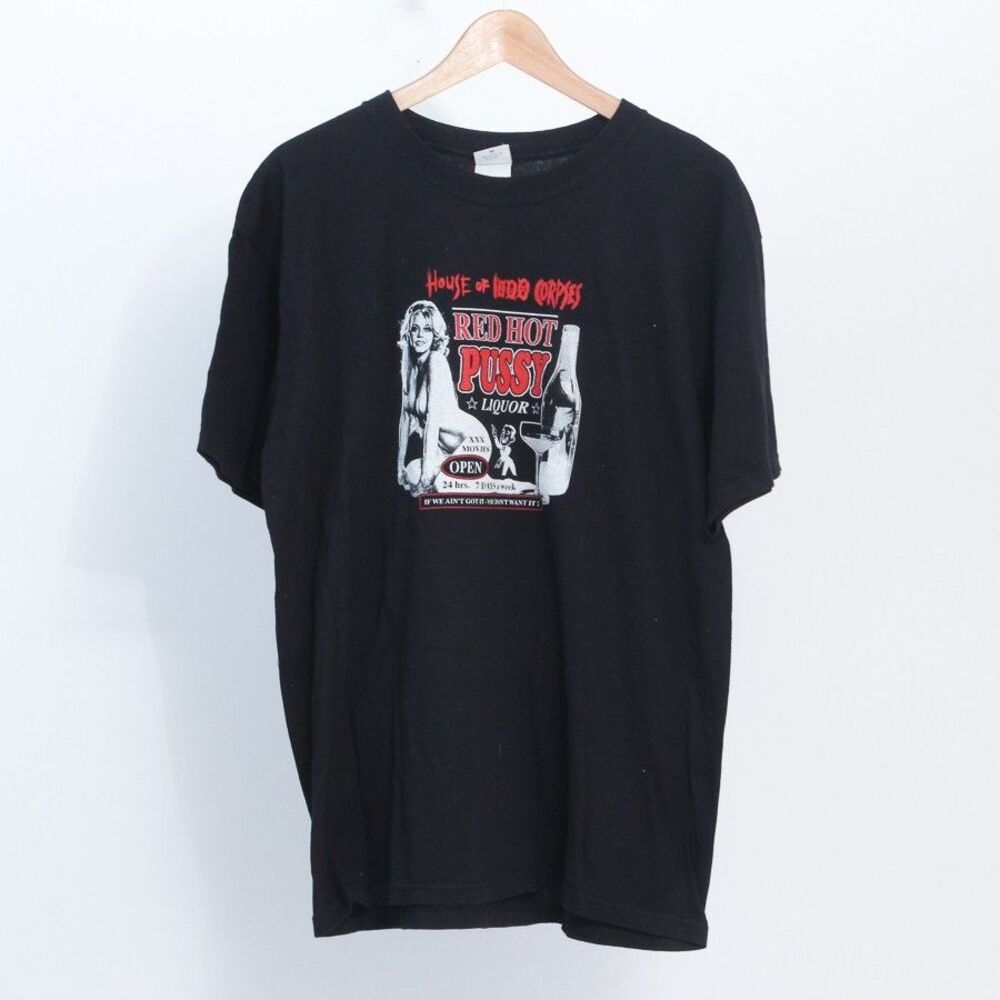 Vintage RARE House Of 1000 Corpses Red Hot P*ssy Liquor/ Rob Zombie T Shirt, Med
